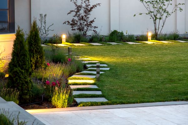 Staten Island Landscape Lighting Service